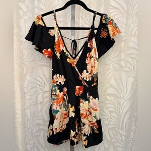 Band of Gypsies Black and Orange V neck Cold Shoulder Floral Romper XS